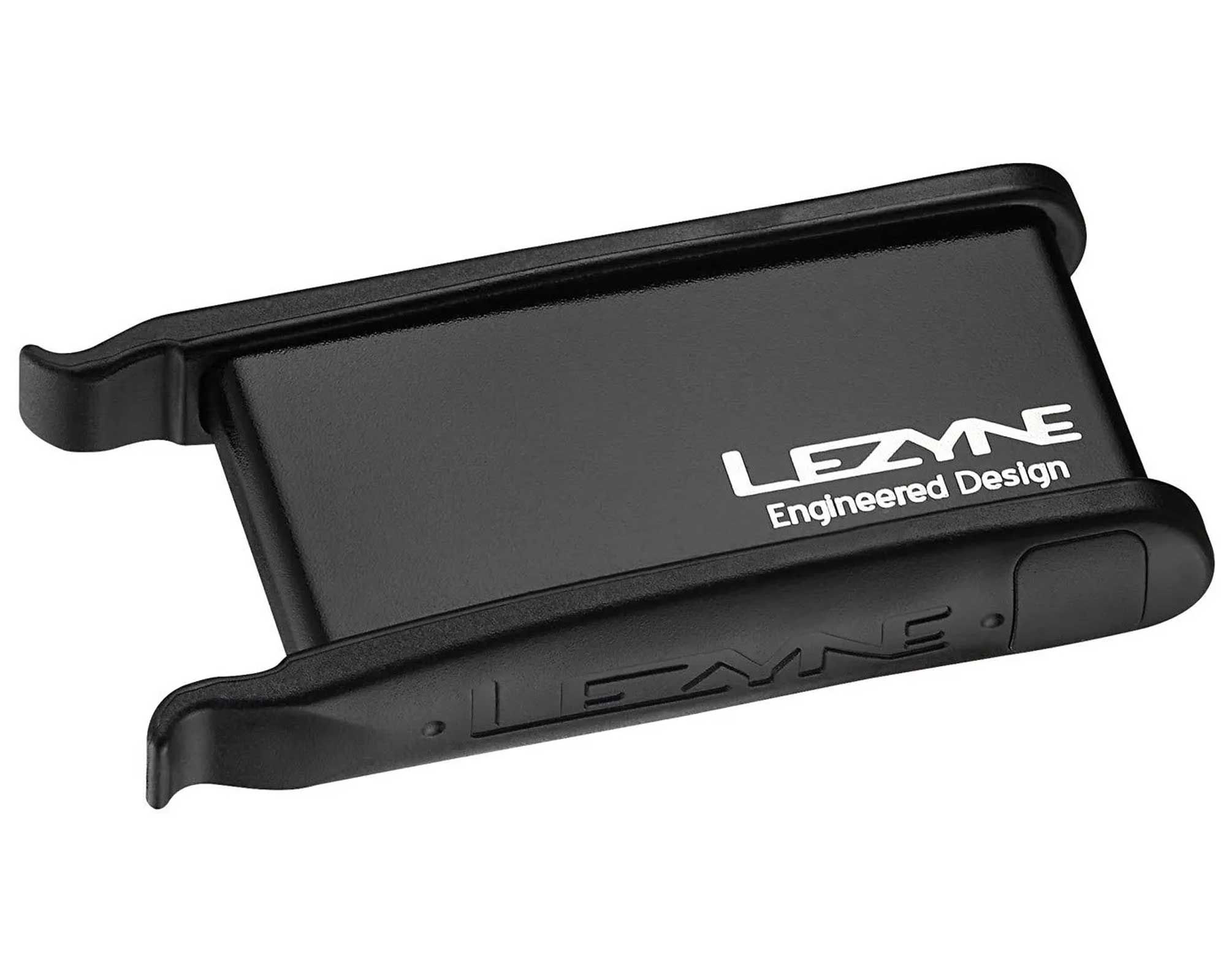 Набір латок з бортувальними лопатками LEZYNE LEVER KIT Чорний Y13 (2 латки + 2 лопатки)