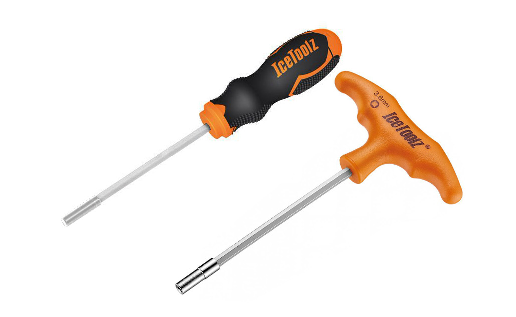 Набір інструментів Ice Toolz 12D5 12D3+12D7. Під (квадратний) ніпель 3.6. Звичайна ручка як на викрутці і Т-подібна