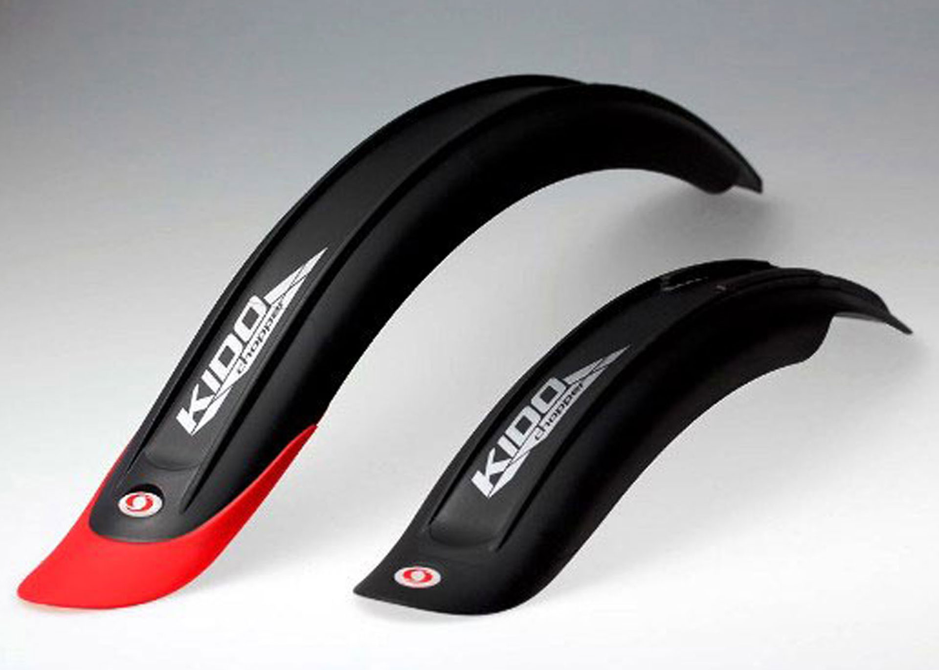 Комплект крыльев 16 SIMPLA KIDO SDS CHOPPER, с брызговиками, черно-красные.