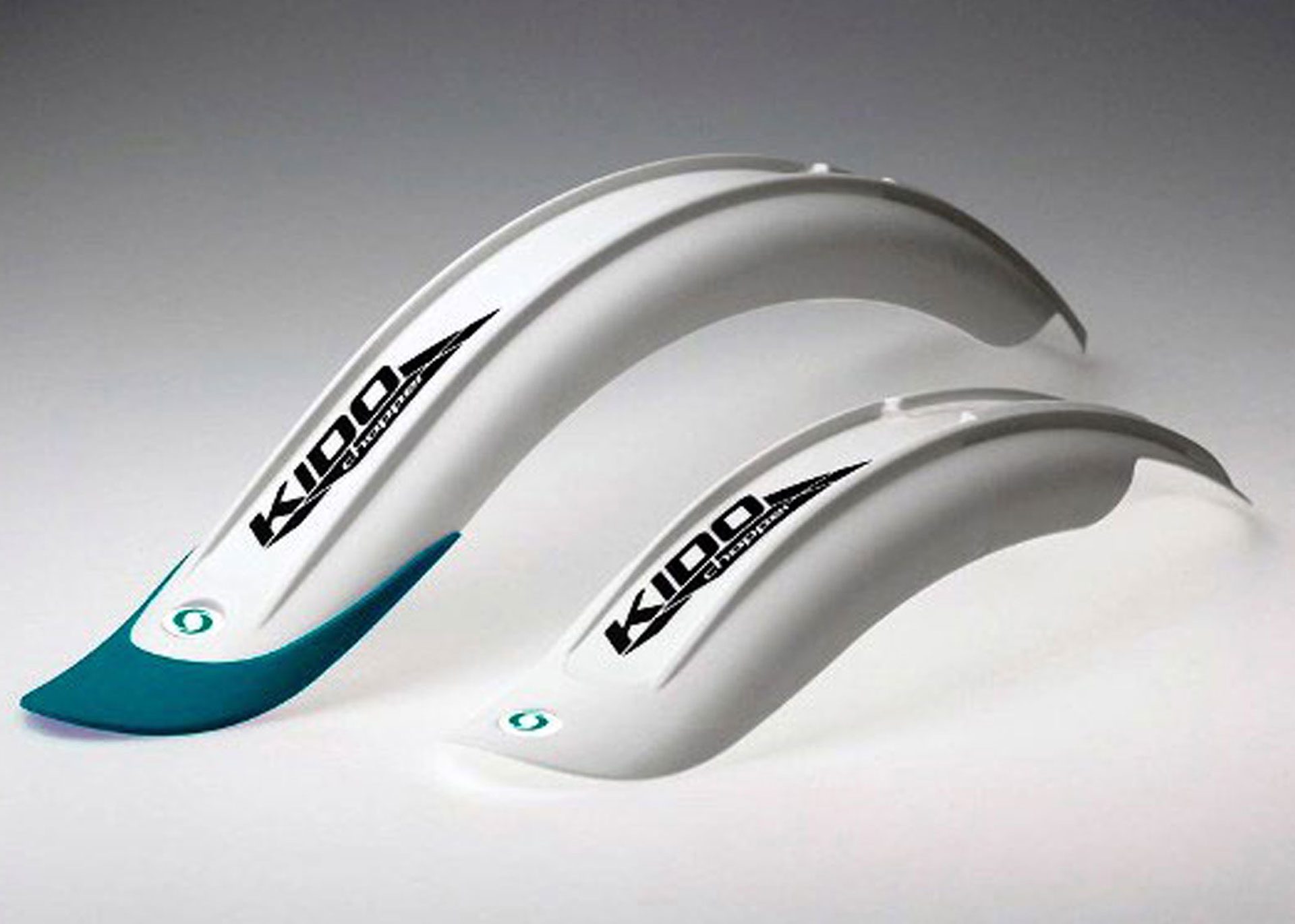 Комплект крыльев 20 SIMPLA KIDO SDS CHOPPER, с брызговиками, бело-бирюзовые.