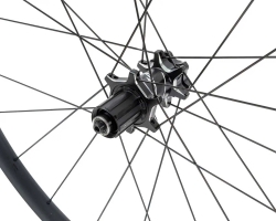 Колесо ZIPP 30 Course алюмінієве Clincher Disc Brake Заднє 10/11sp QR/12x142мм