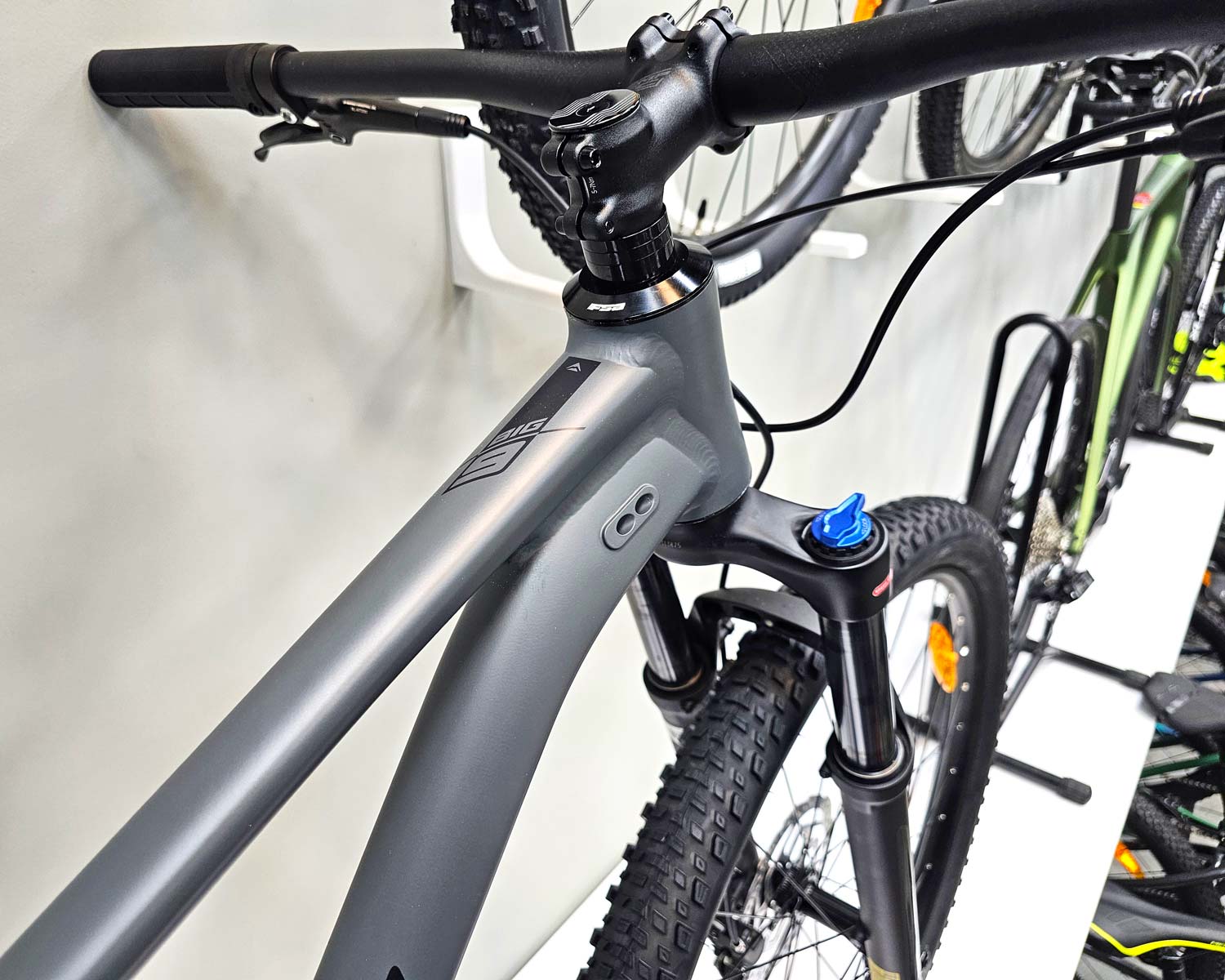 Кермо та винос