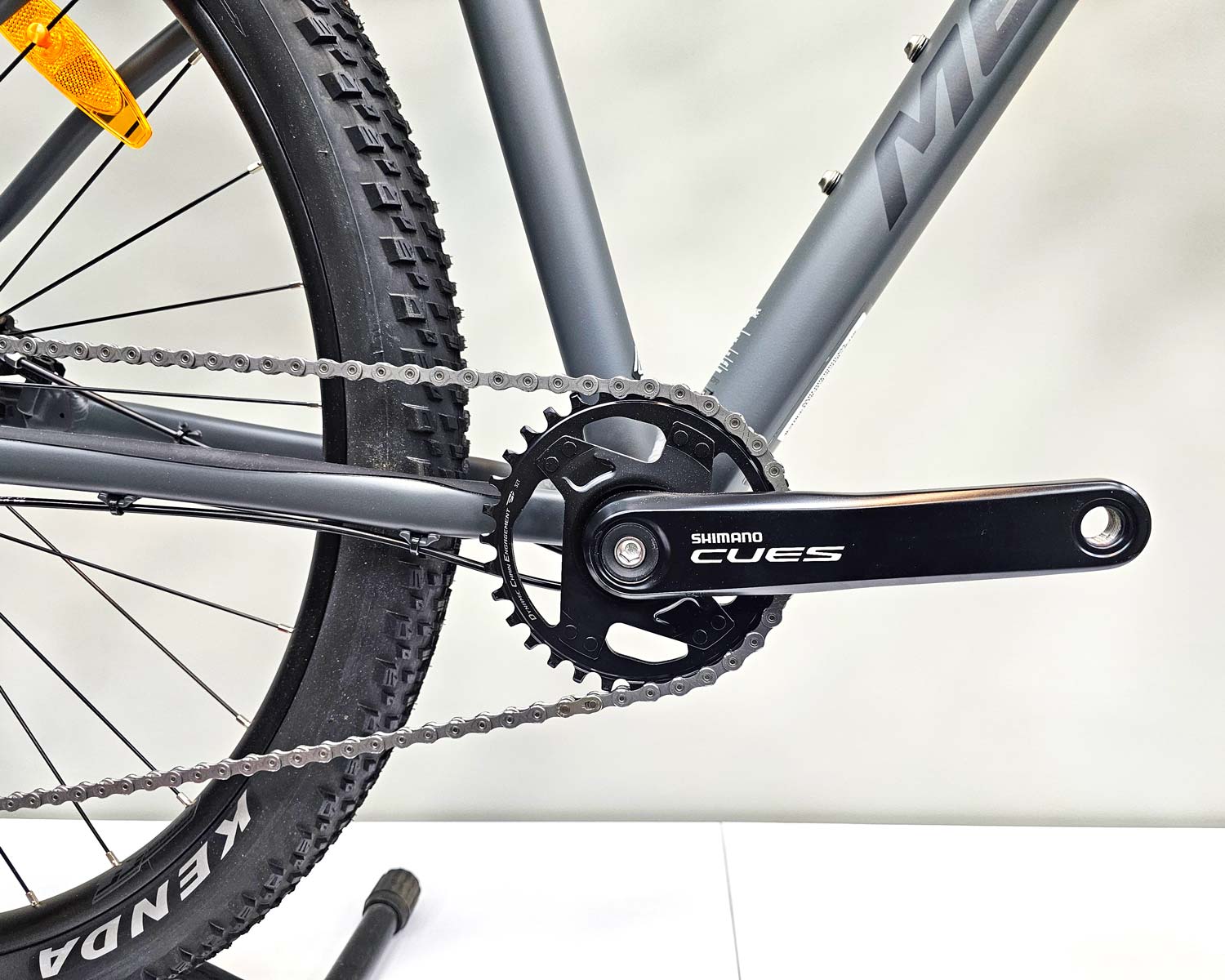 Шатуни та трансмісія