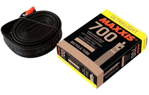 Камера MAXXIS ULTRALIGHT 700X23/32C Ниппель - Presta 60mm
