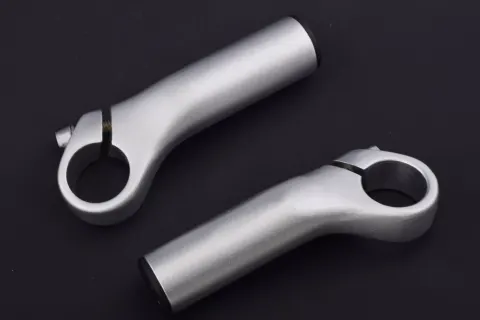 Ріжки на кермо Giant 3D Forged срібл.декор