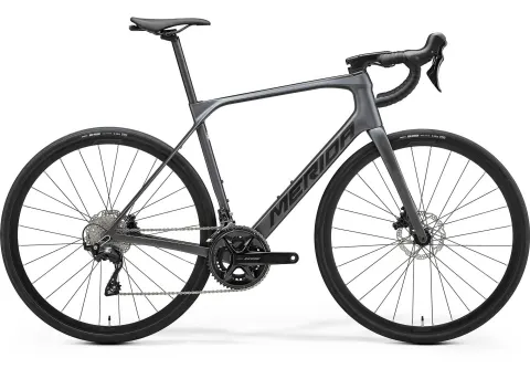 Велосипед 28" Merida SCULTURA ENDURANCE 4000 (2025) рама - XXS Silk Dark Silver (Black)
