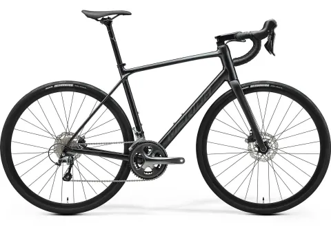 Велосипед 28" Merida SCULTURA ENDURANCE 300 (2025) рама - XXS Silk Black (Dark Silver)