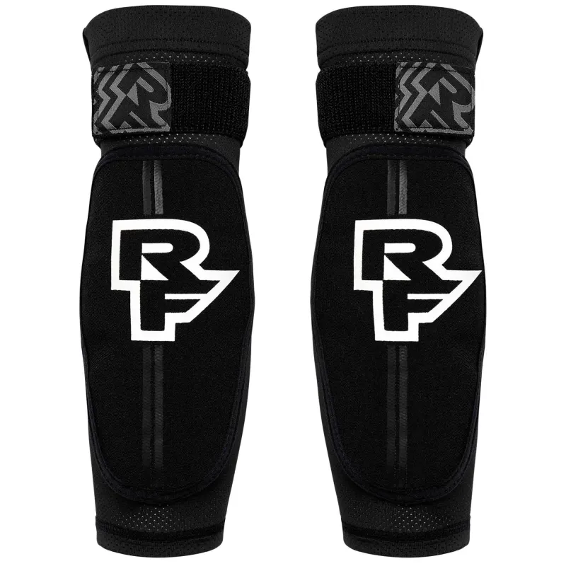 Захист ліктя RACE FACE Indy Elbow-Stealth-M