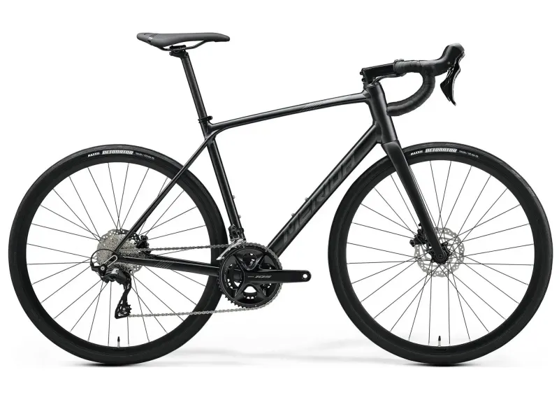Велосипед 28" Merida SCULTURA ENDURANCE 400 silk black - XL