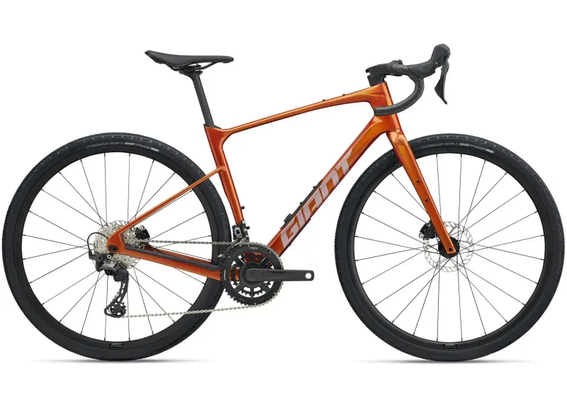 Велосипед 28" Giant Revolt Advanced 2 (2025) solar flare ML