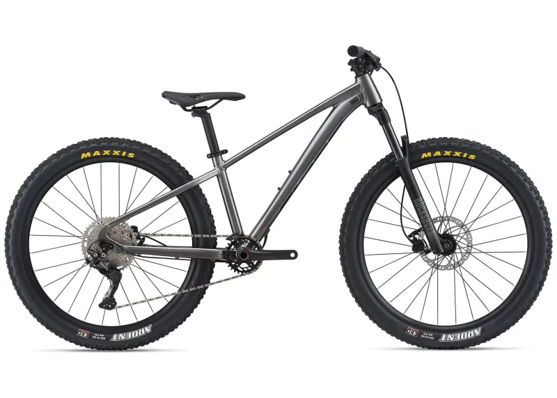 Велосипед 26" Giant STP metallic black Regular (140-160 см)