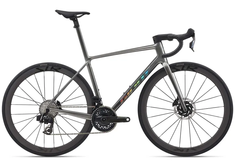 Велосипед 28" GIANT TCR Advanced SL 1-AXS (2026) рама - L Dark Chrome