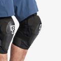 Захист коліна RACE FACE ROAM KNEE-STEALTH-LARGE